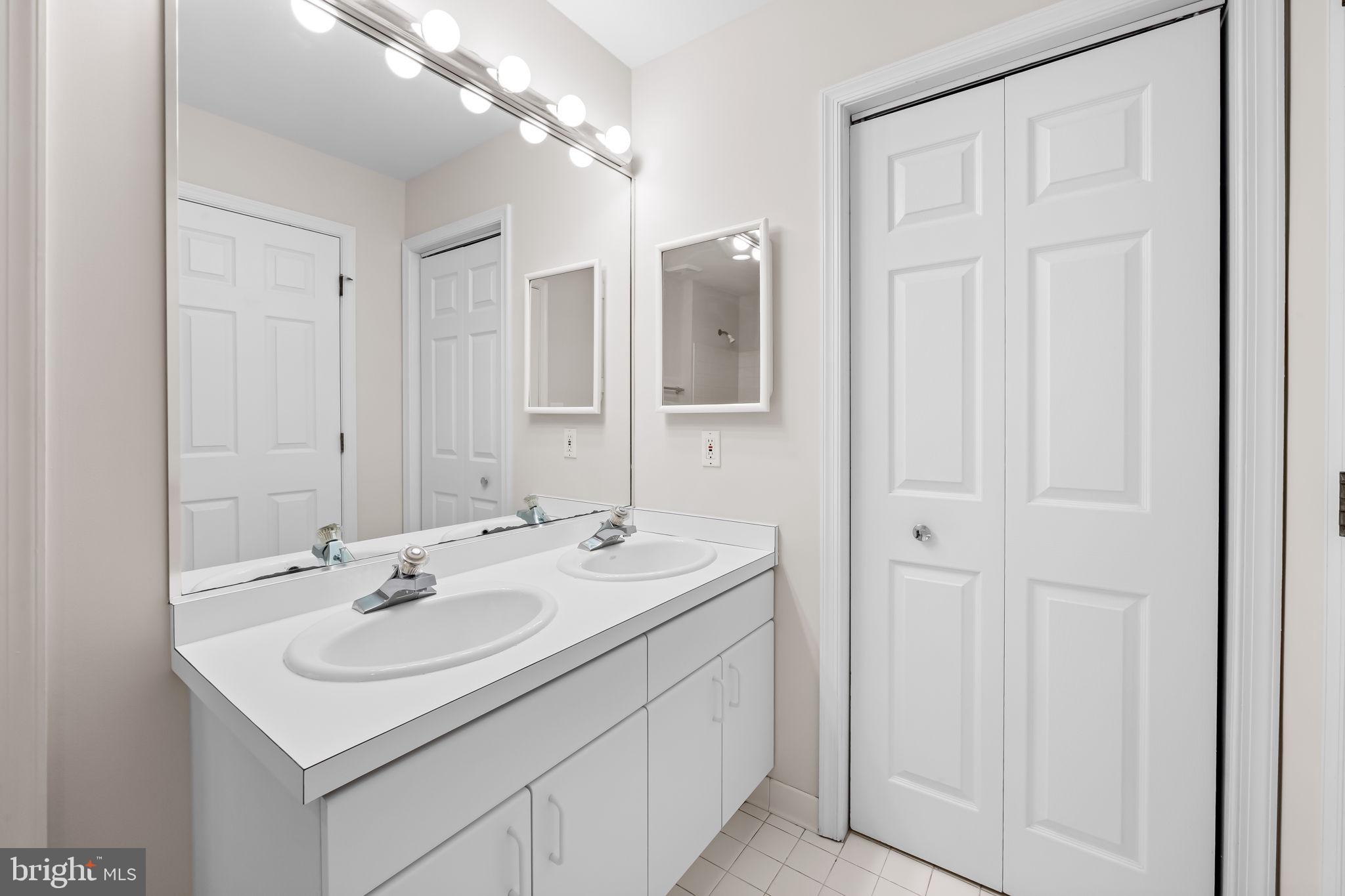 WORTHINGTON PARK - Residential