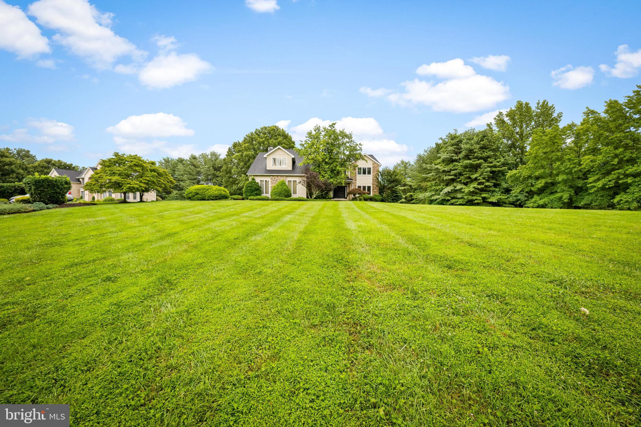 3500 AVERY HILL DRIVE