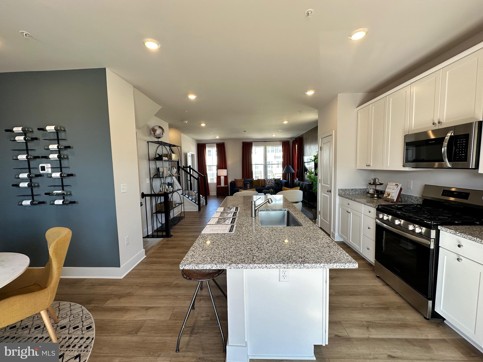 ST CHARLES - Residential