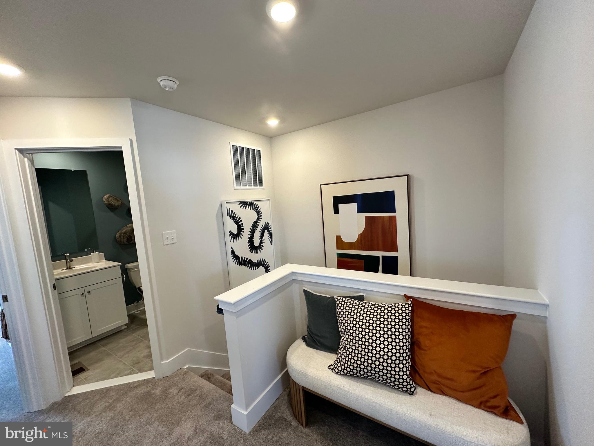 ST CHARLES - Residential