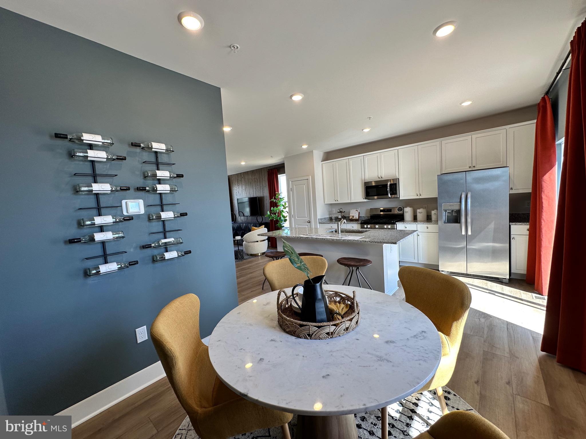 ST CHARLES - Residential