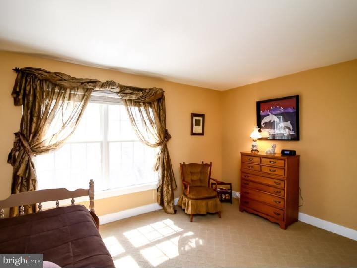 HICKORY HILL - Residential