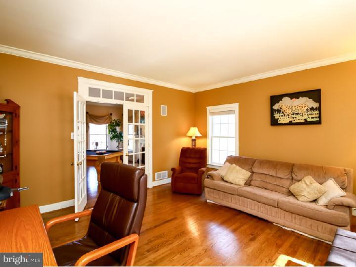 HICKORY HILL - Residential