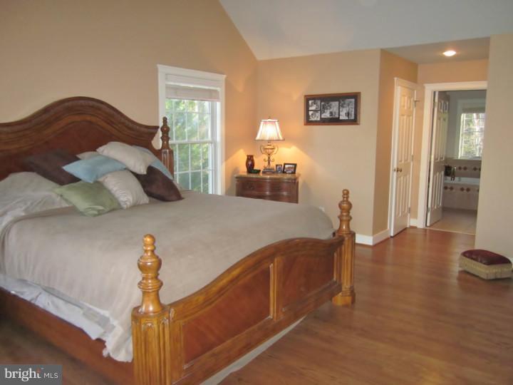 HICKORY HILL - Residential