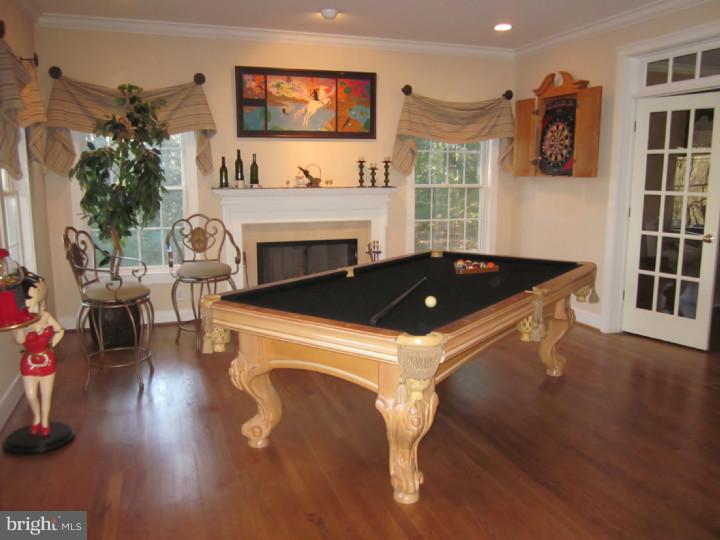 HICKORY HILL - Residential