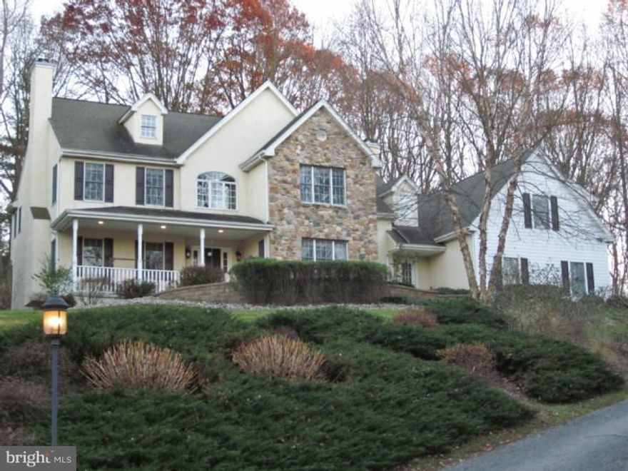 Privacy, quality & warmth are yours in this custom built front to back colonial situated on 2.6 acres on a private lane off sought after Rt 52 corridor. Elegant foyer has beautiful arched doorway leading to open turned staircase. Custom molding & gleaming hardwoods found t/o. Entry flanked by gracious DR w/ tray ceiling & formal LR (used as billiard room). French doors lead into large office from LR. Expansive, open GR w/ kitchen, FR & breakfast area. Quality, upscale kitchen has Thermadore ovens, Dacor gas cooktop & 2 breakfast bars. Don't miss the large mud room w/ outside entrance & utility sink. Enter 2nd floor MS through spacious sitting room w/ gorgeous views & pocket doors to MBR w/ cathedral ceiling, his/her walk-in closets w/ closet organizers & beautiful master bath. Additional 4 BRs share 2 full baths & cozy 18x18 common room/loft w/ back stairs to kitchen. Roomy 2nd fl laundry & plenty of closet space t/o. Surround sound, 2 zoned HVAC, skylights and 3-car garage. Full basement with 3 full size daylight windows provide egress. Prime location in Pennsbury township close to DE line, Centerville & Greenville DE, as well as Kennett Sq, Longwood Gardens, & Rt. 1. UCFSD