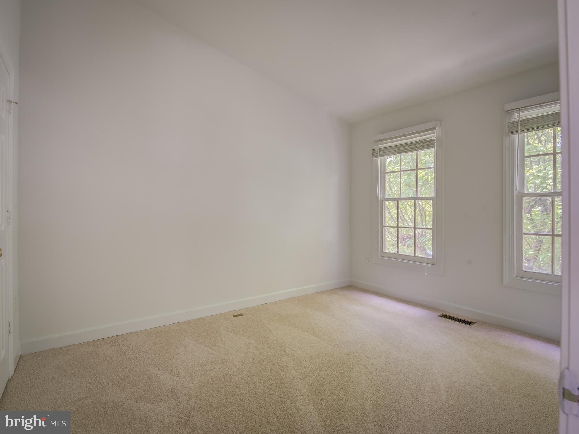 LITTLE ROCKY RUN - Residential