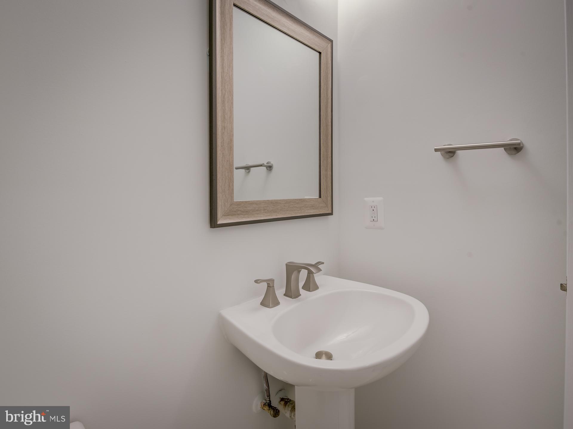 LITTLE ROCKY RUN - Residential