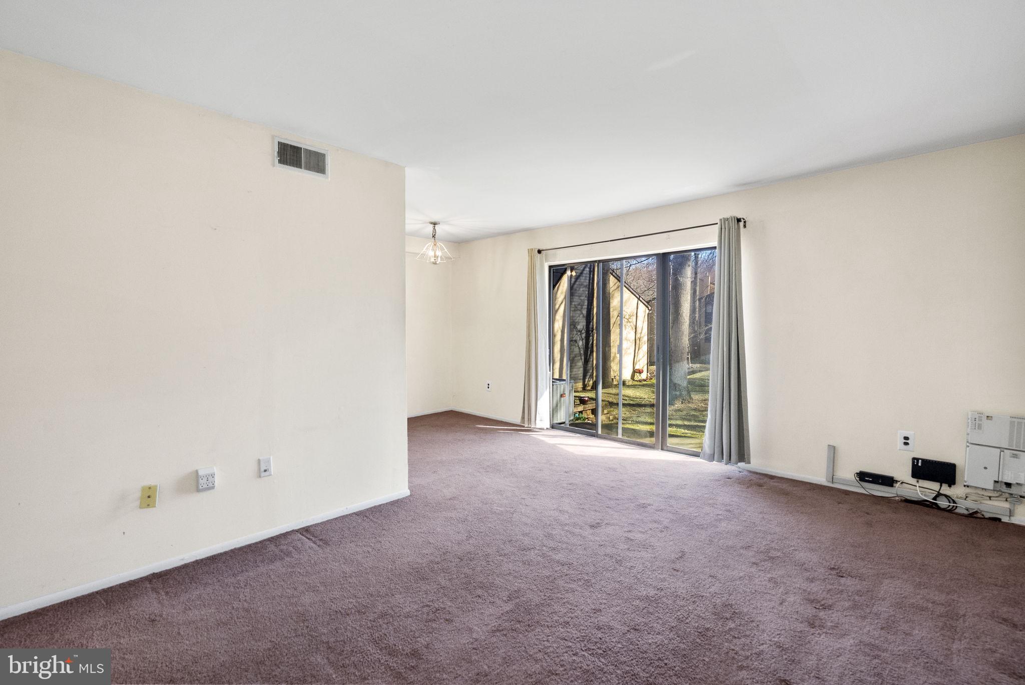 PAINTERS CROSSING - Residential