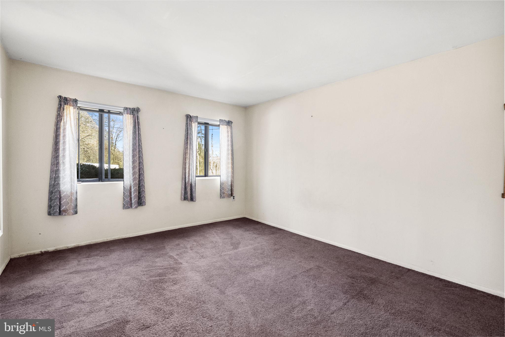 PAINTERS CROSSING - Residential