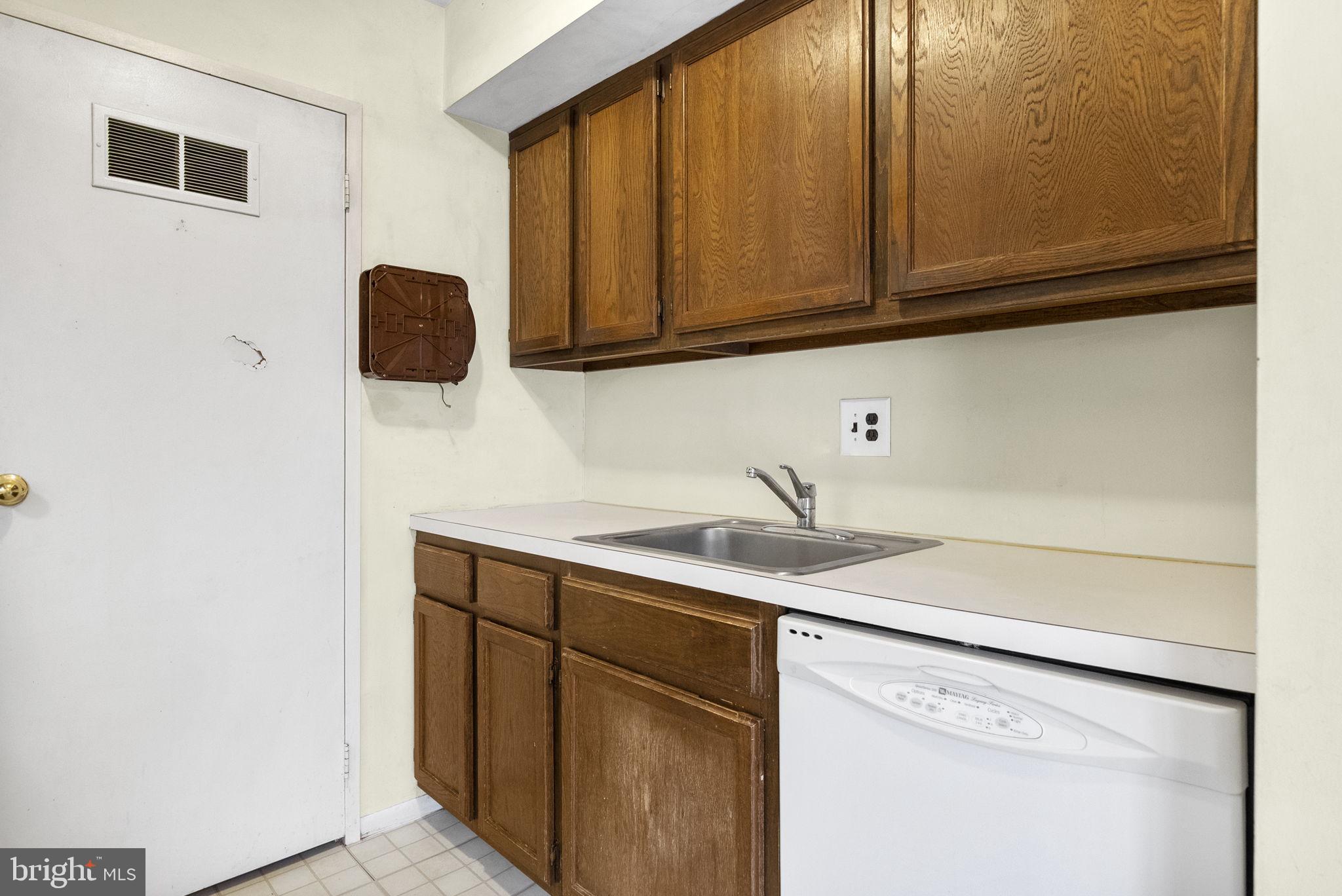 PAINTERS CROSSING - Residential