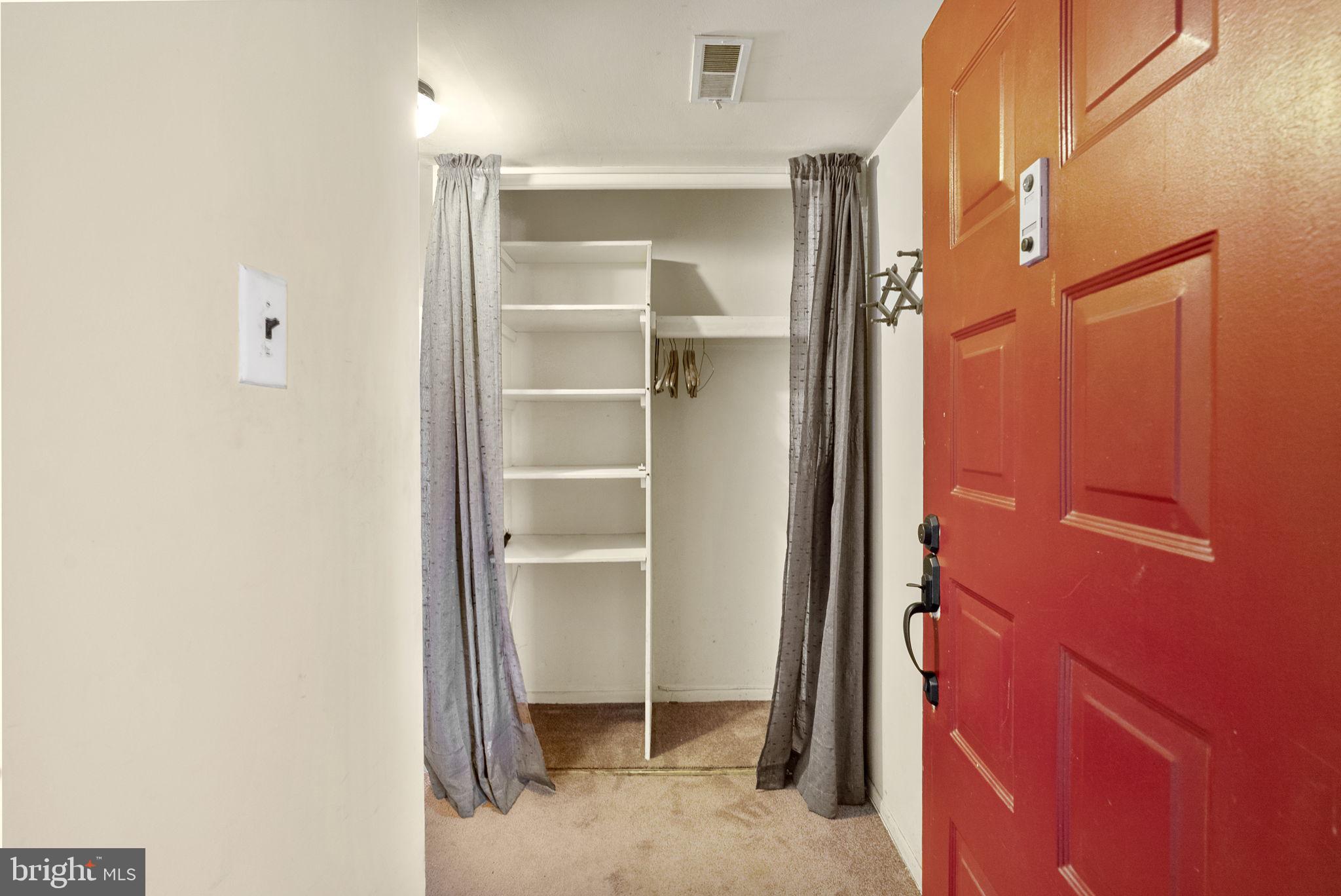 PAINTERS CROSSING - Residential