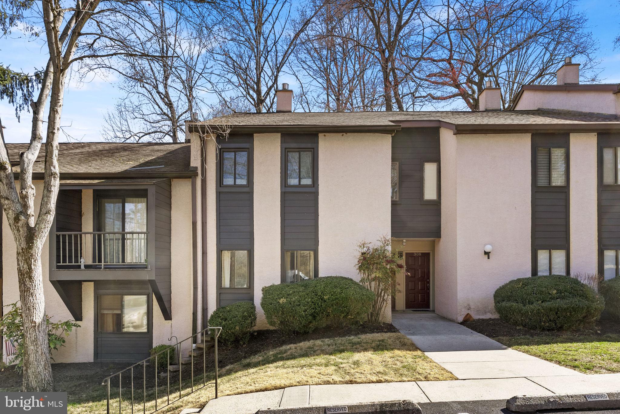 PAINTERS CROSSING - Residential