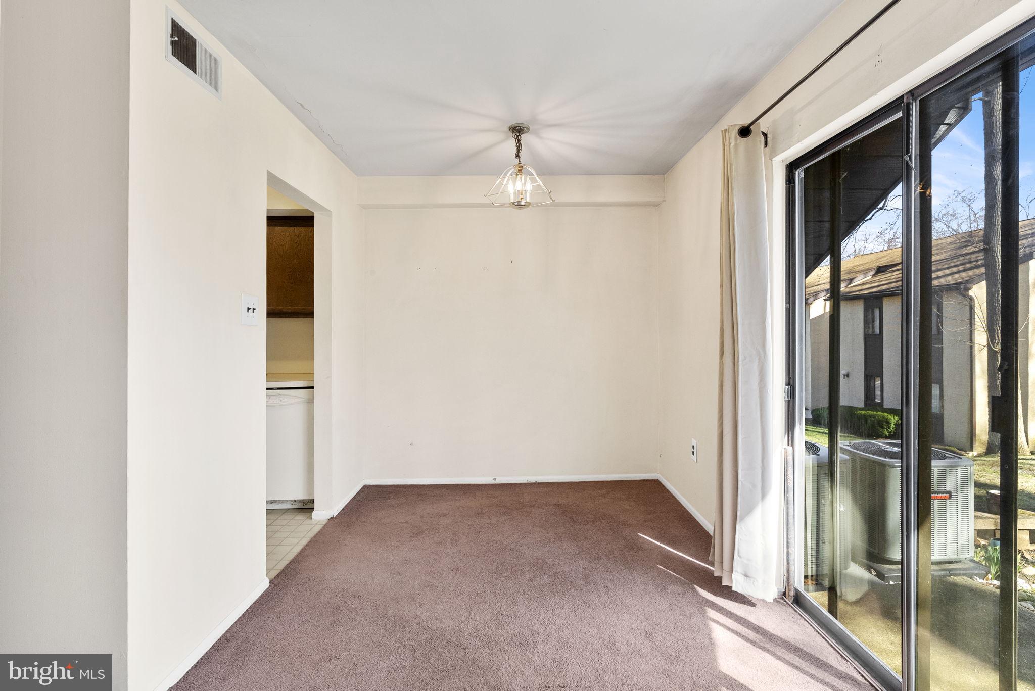 PAINTERS CROSSING - Residential