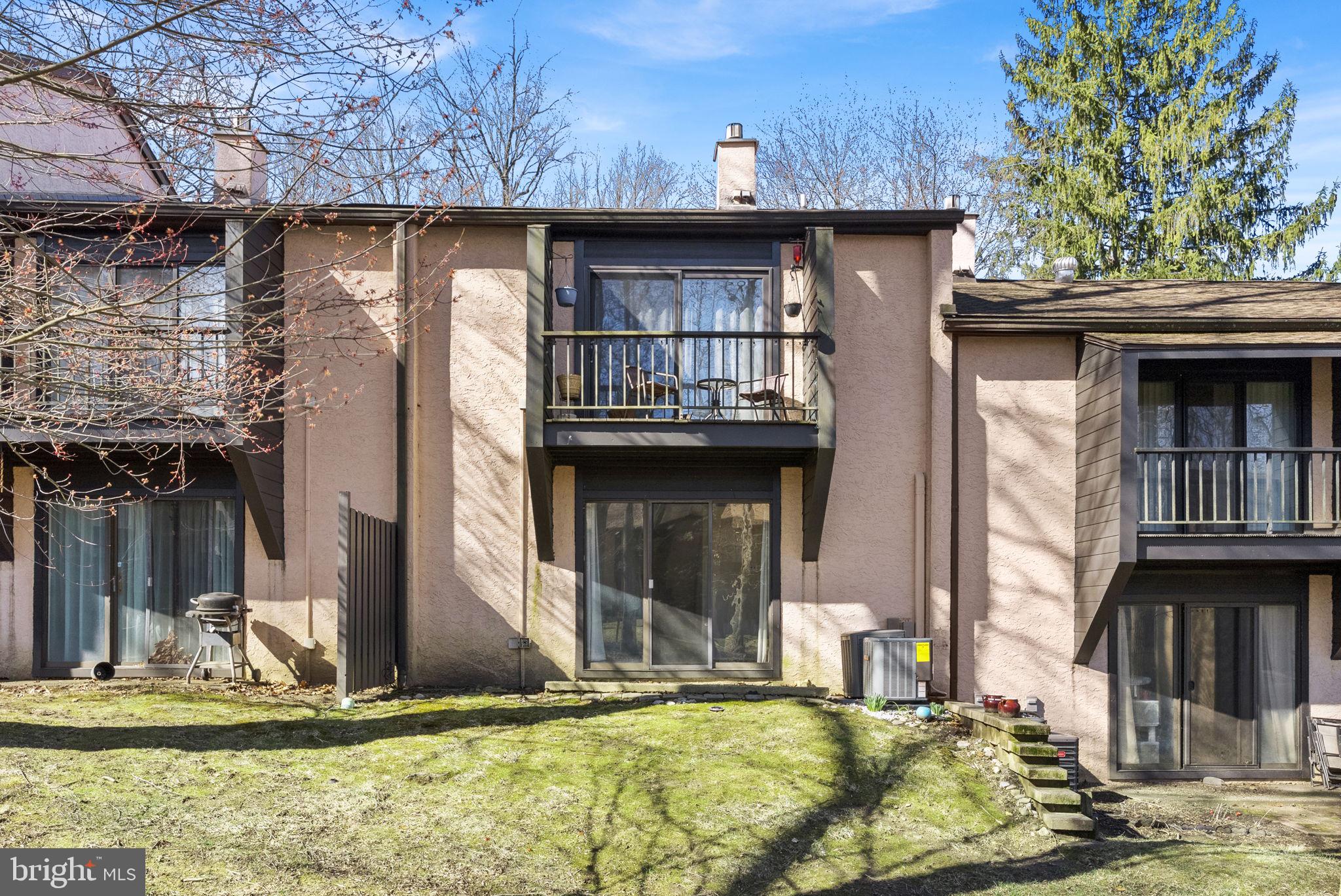 PAINTERS CROSSING - Residential