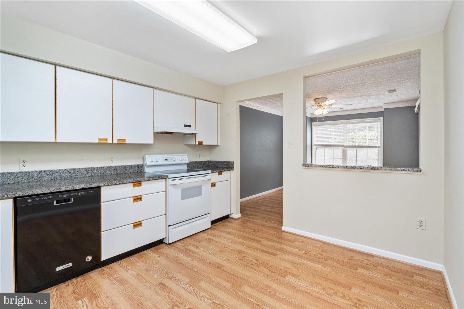 THE FALLS GARDEN - Residential