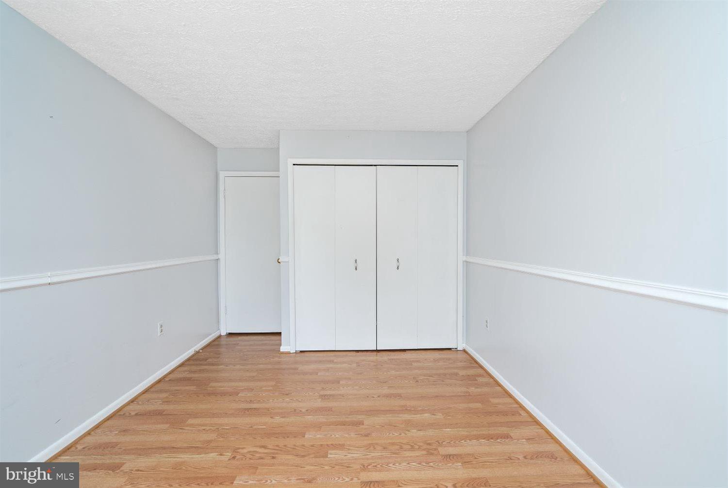 THE FALLS GARDEN - Residential