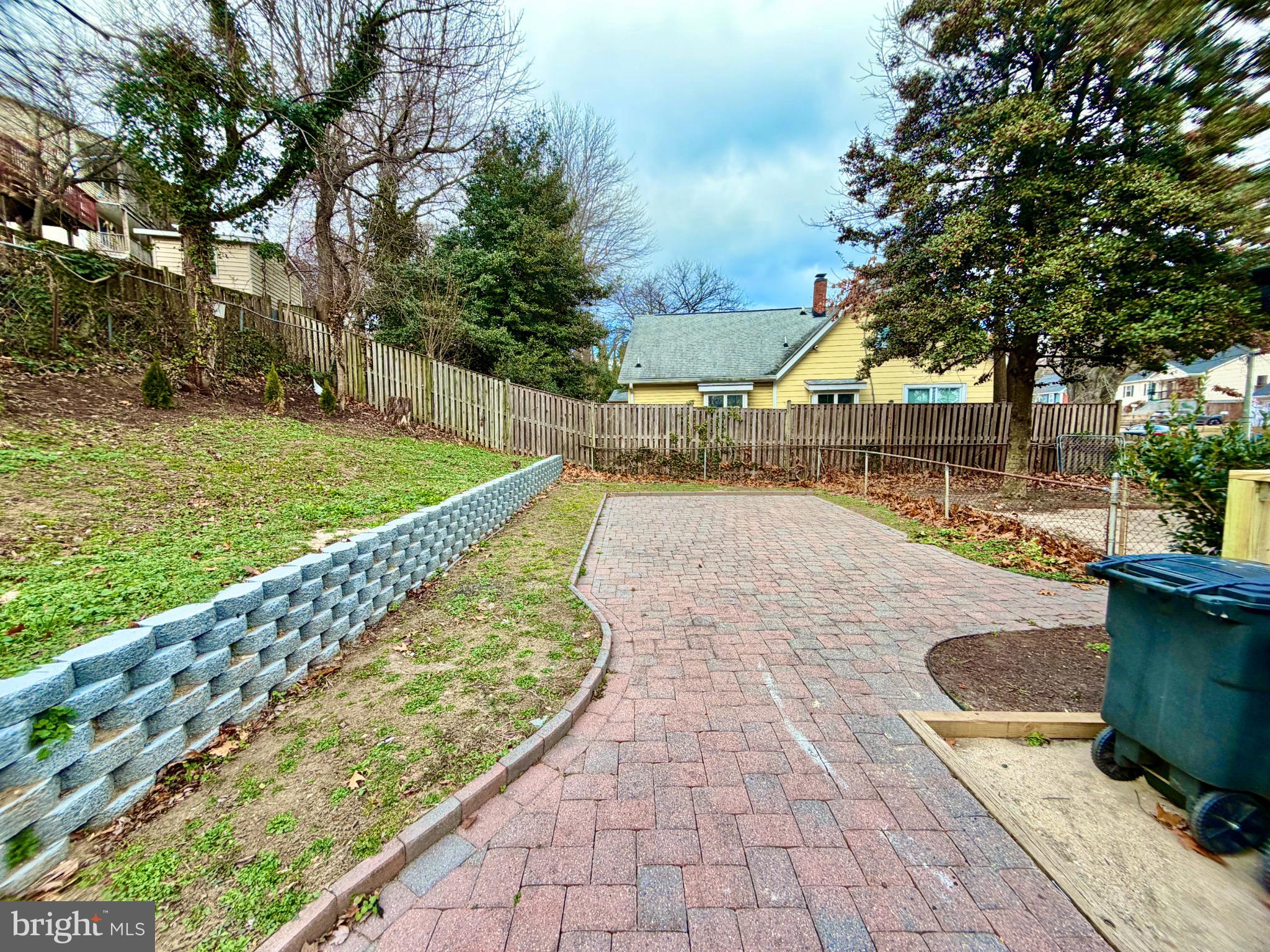 FAIRHAVEN - Residential Lease