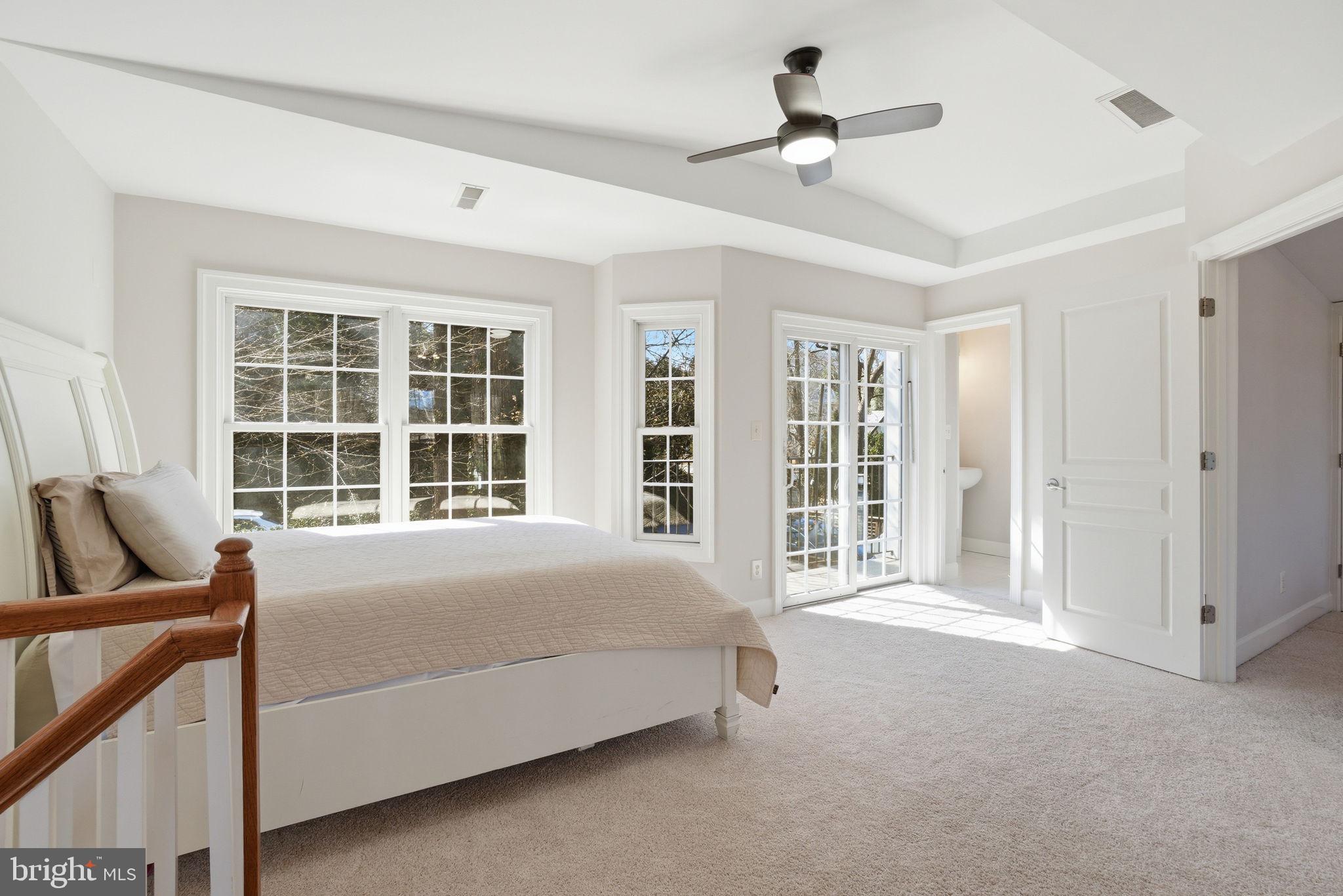 MAYWOOD - Residential