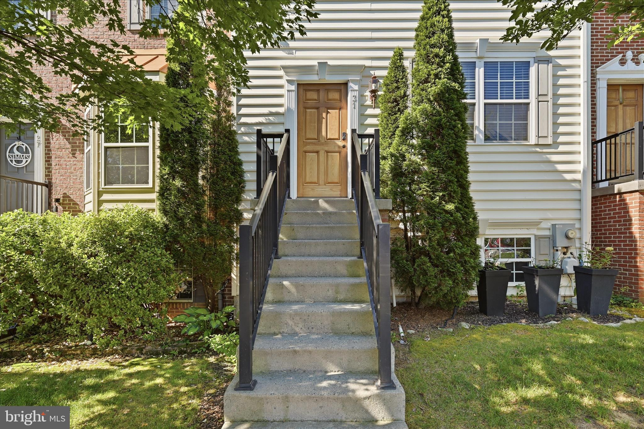 31 RIPARIAN LANE