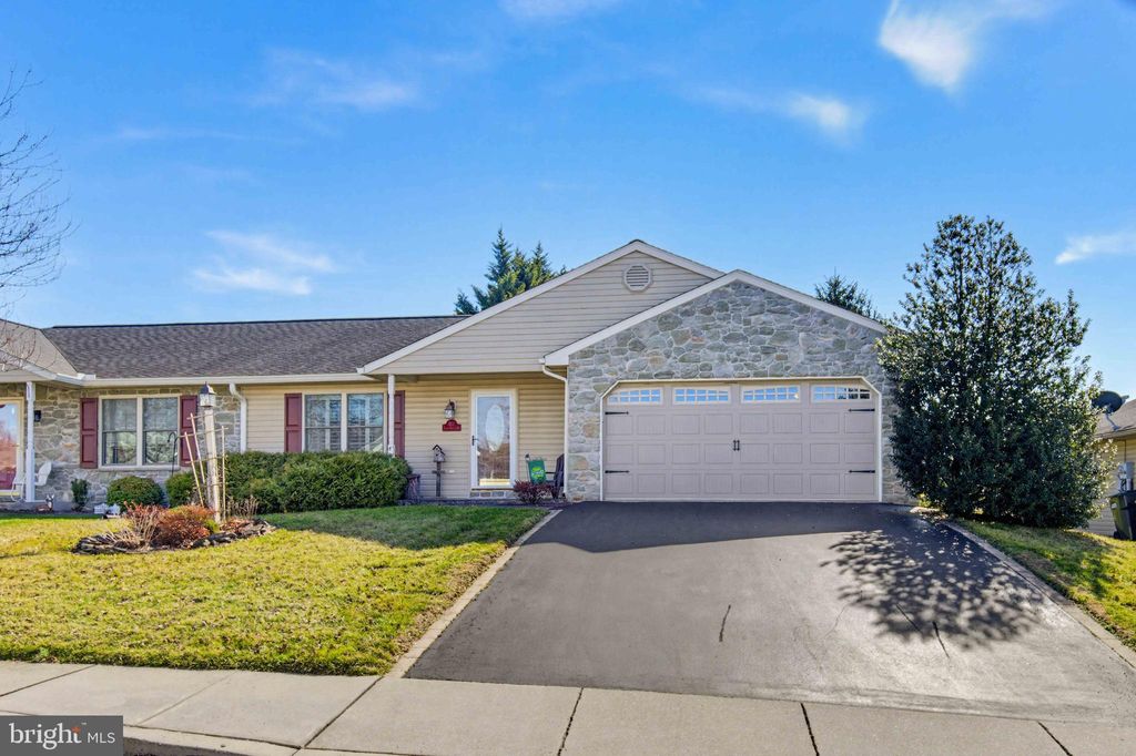 Photo of 517 Foggy Bottom Road, EPHRATA, PA 17522 (MLS # PALA2084384)