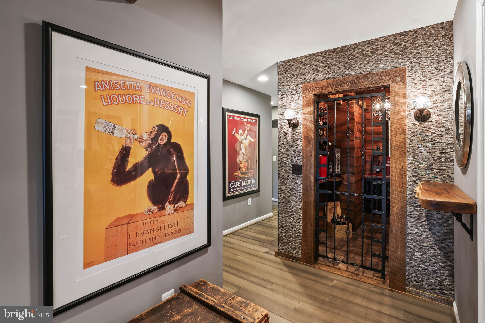 RASPBERRY FALLS - Residential