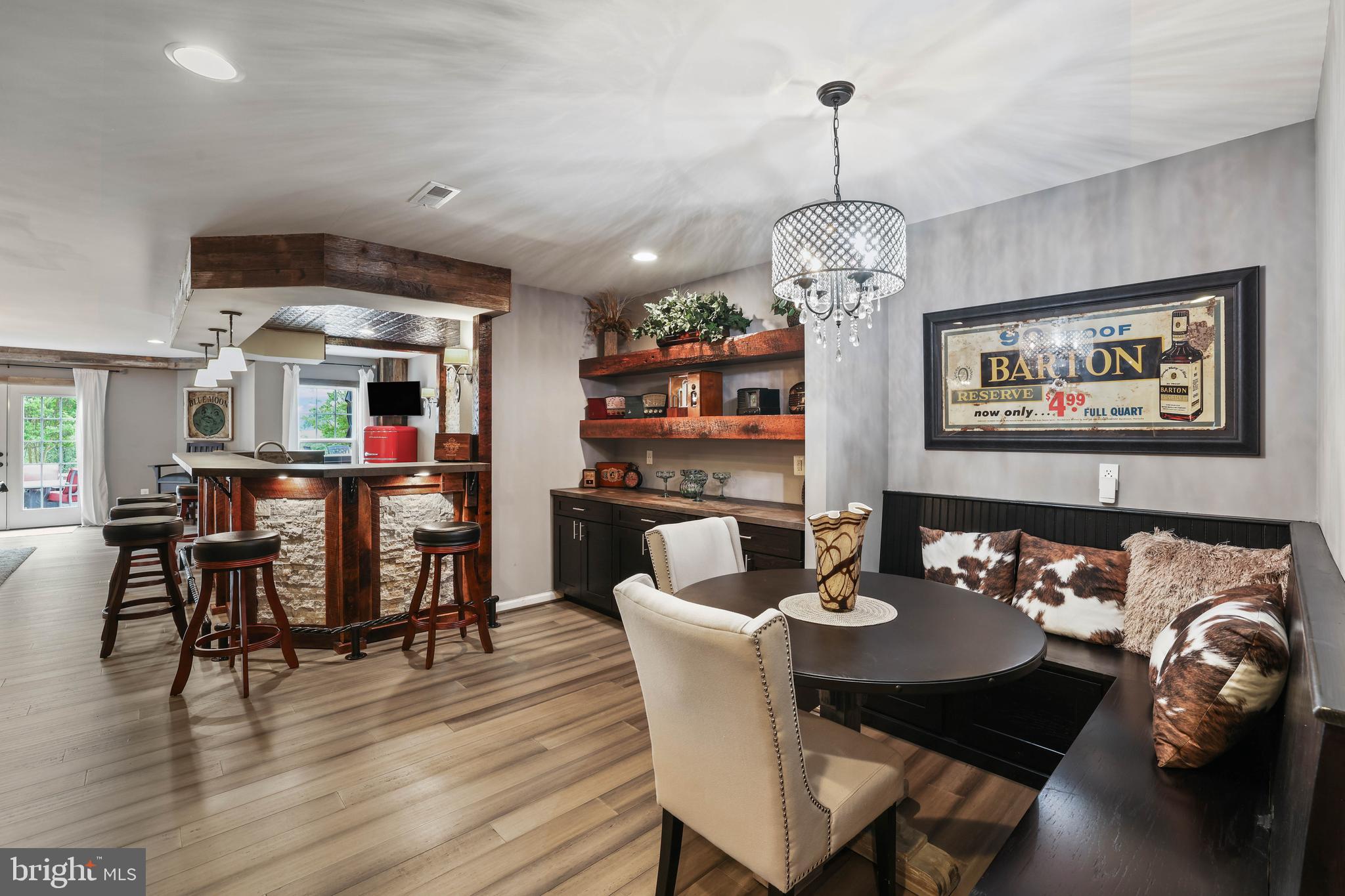 RASPBERRY FALLS - Residential