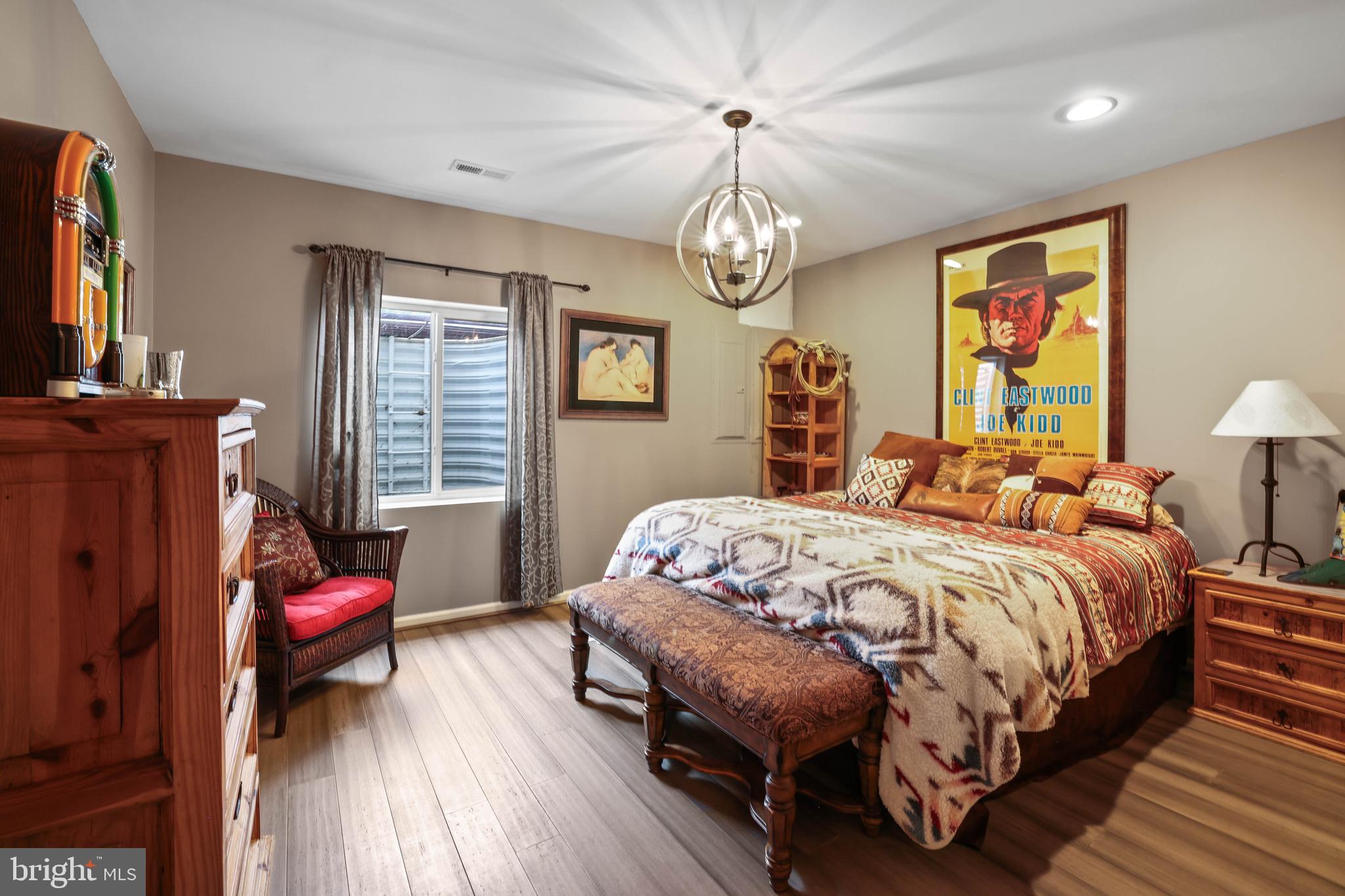 RASPBERRY FALLS - Residential