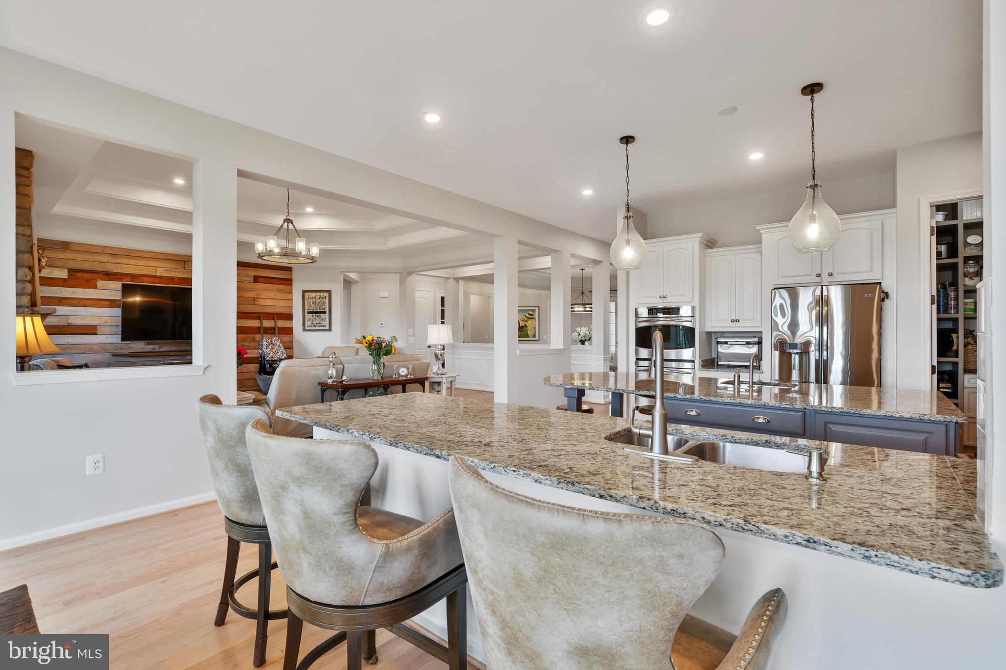 RASPBERRY FALLS - Residential