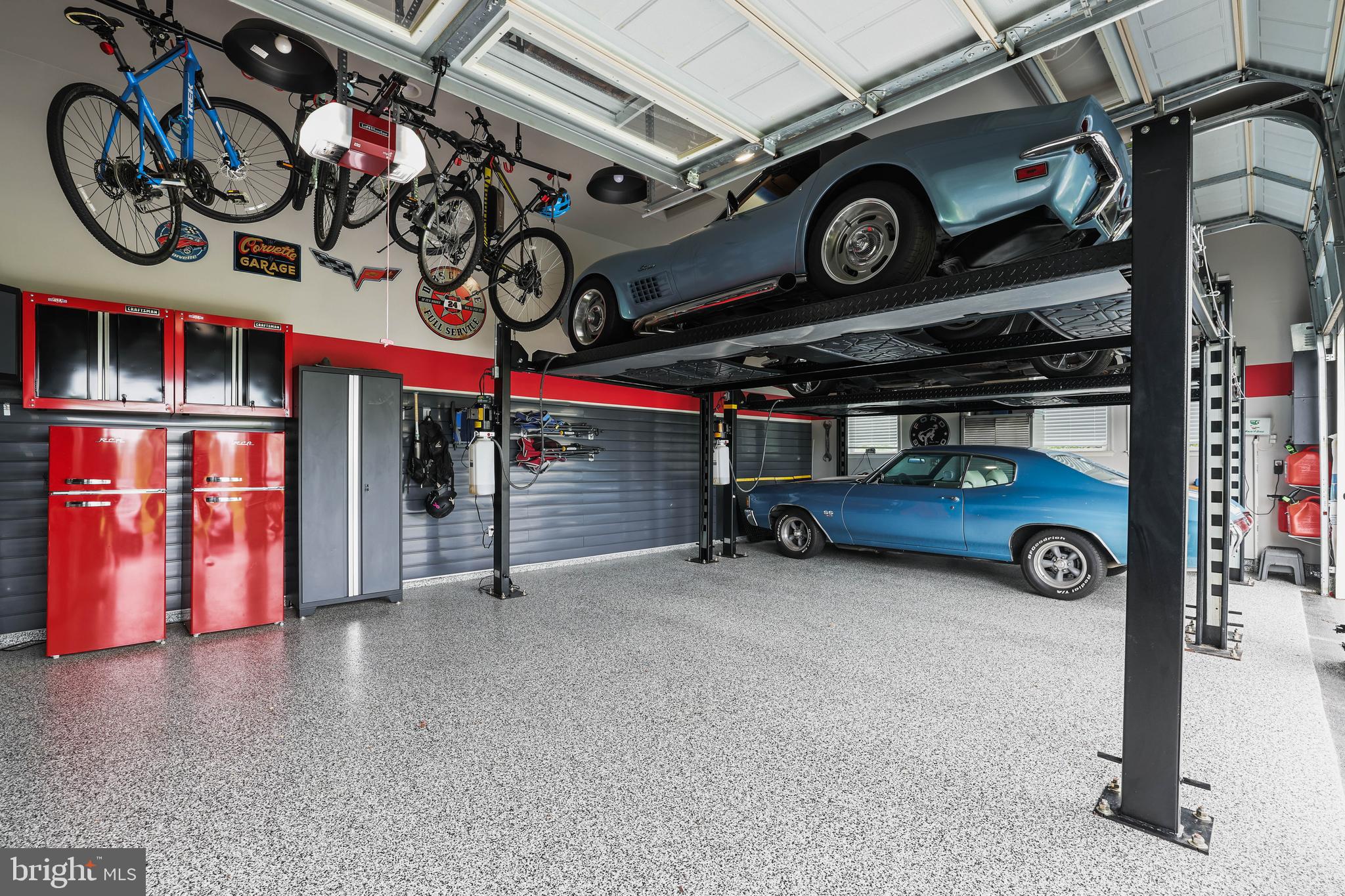 RASPBERRY FALLS - Residential