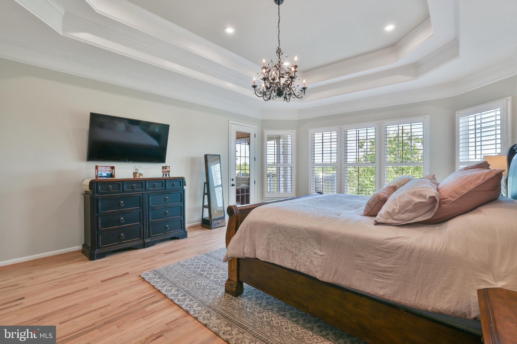 RASPBERRY FALLS - Residential