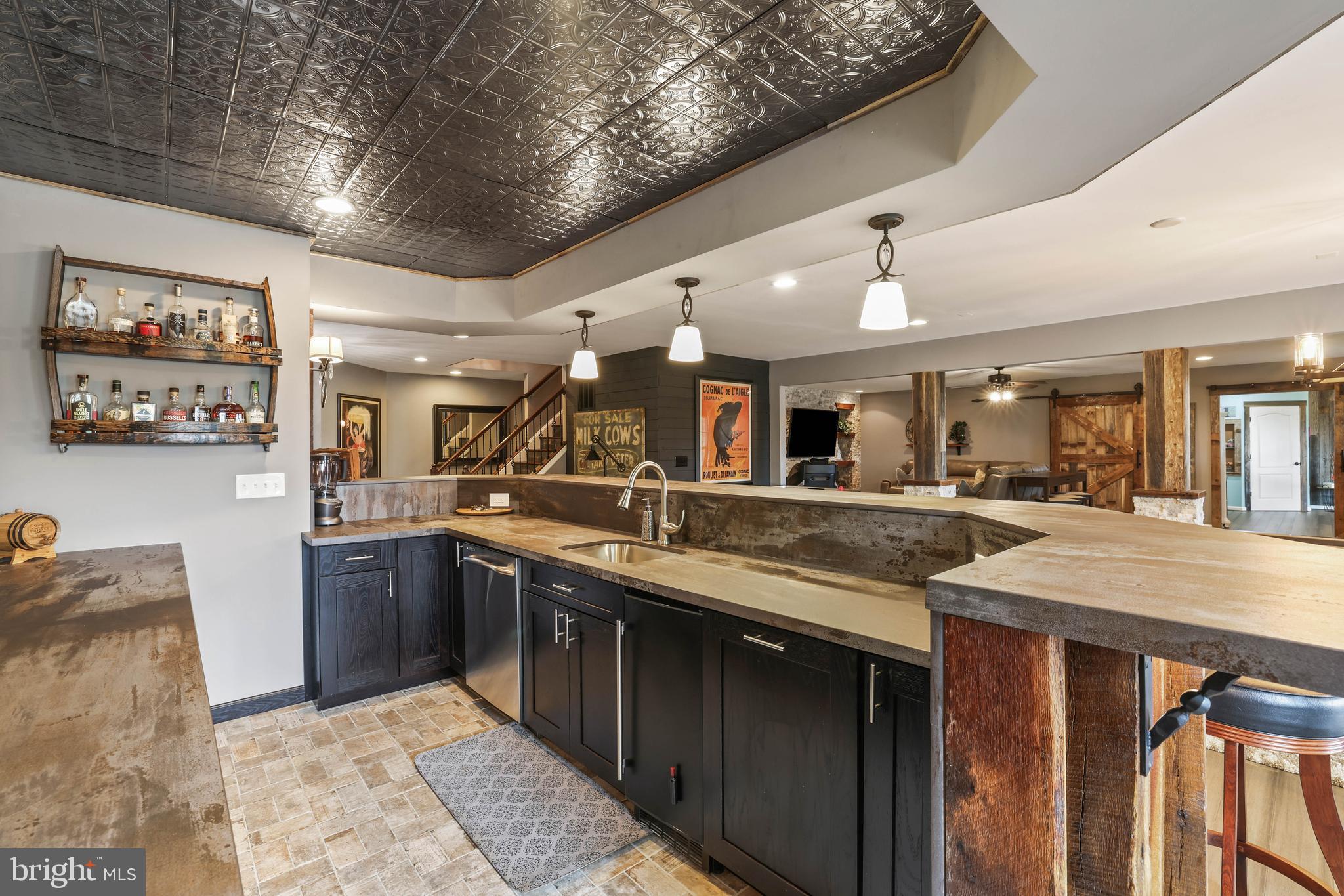 RASPBERRY FALLS - Residential