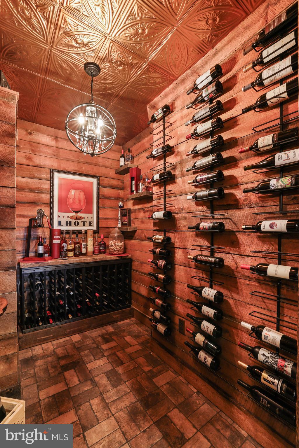 RASPBERRY FALLS - Residential