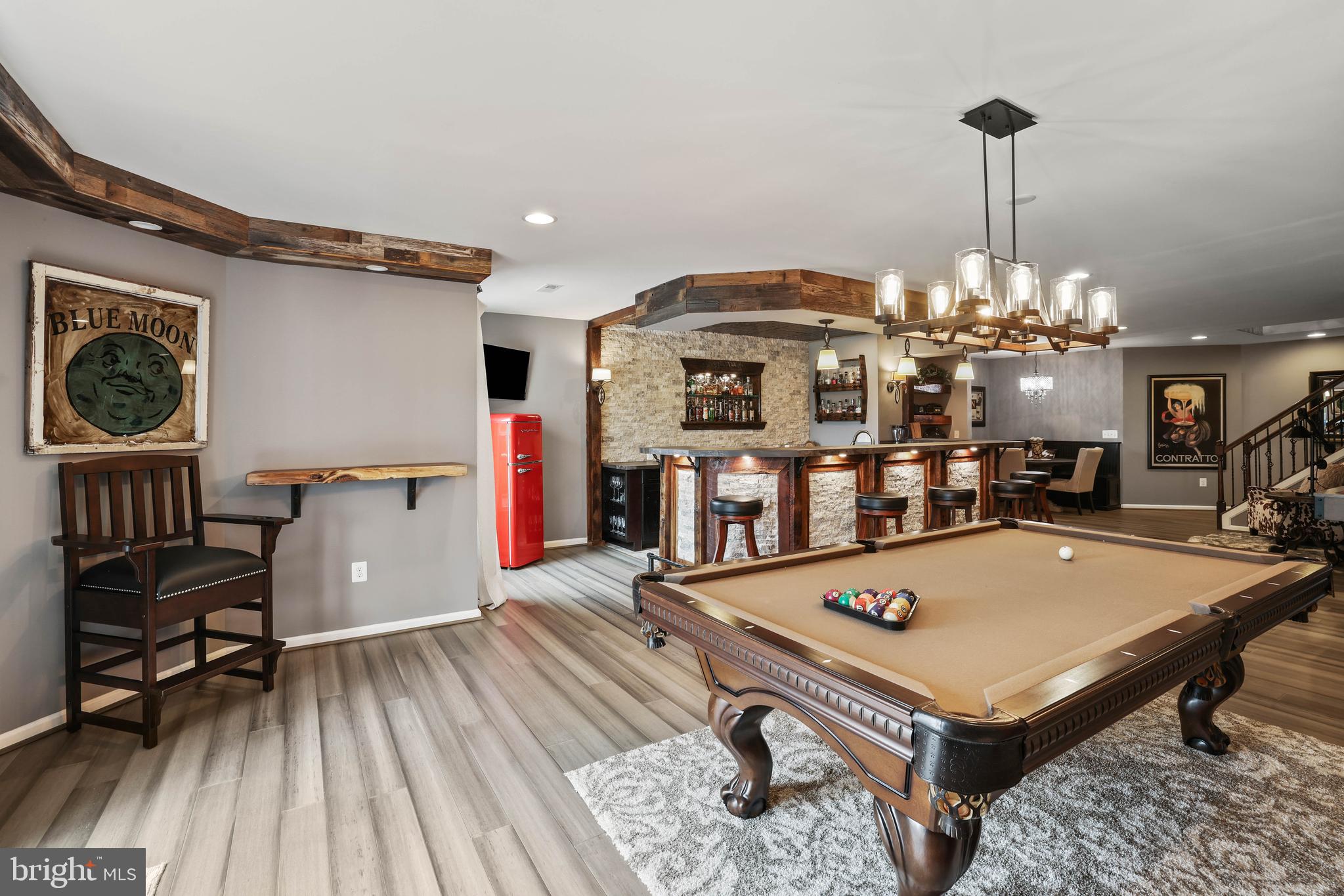 RASPBERRY FALLS - Residential