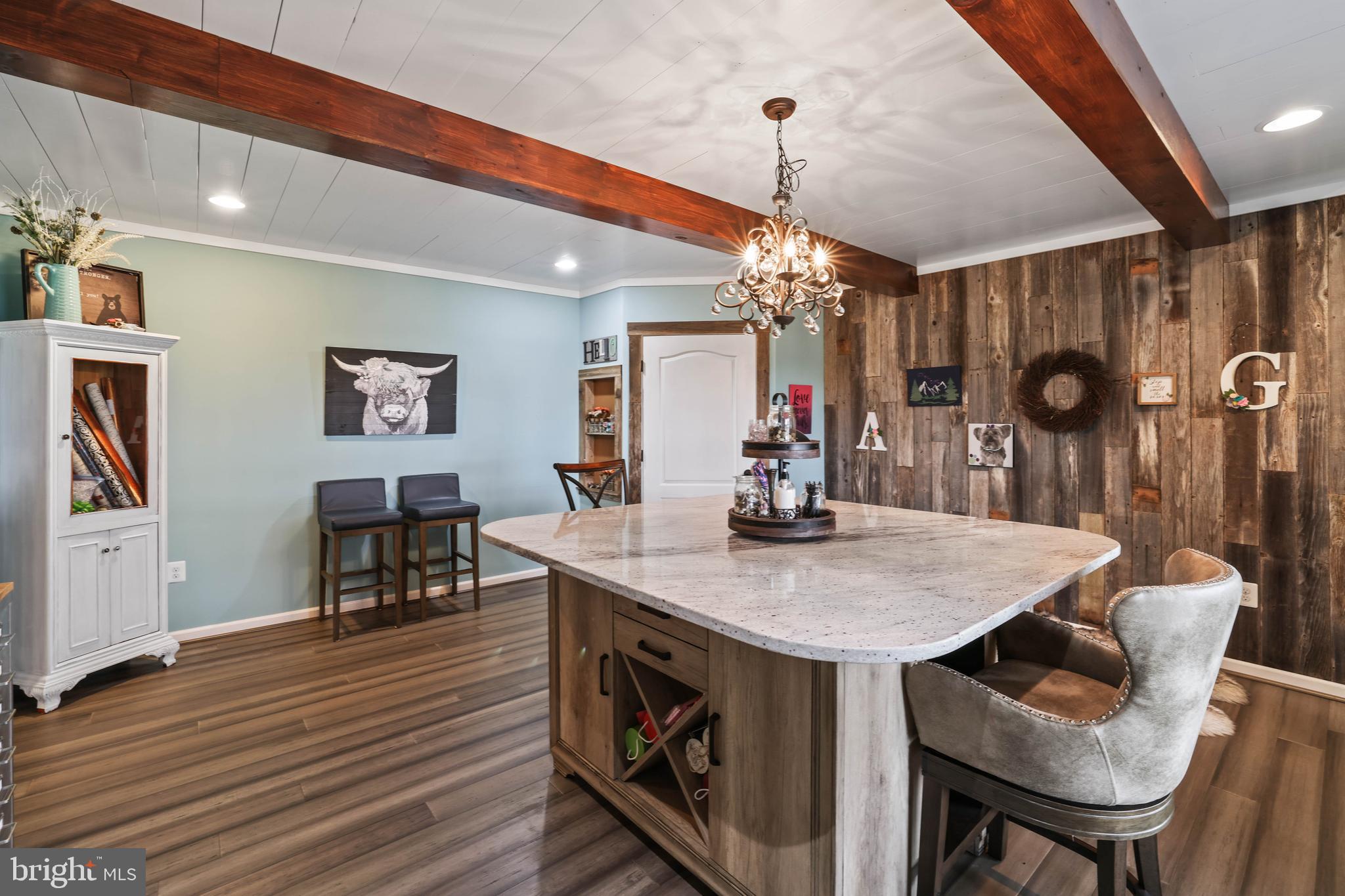 RASPBERRY FALLS - Residential