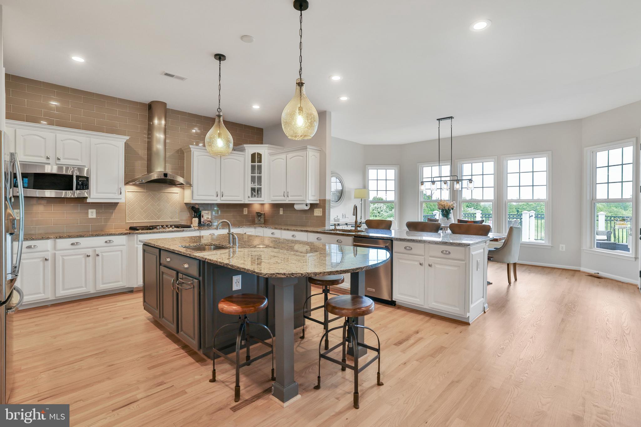 RASPBERRY FALLS - Residential