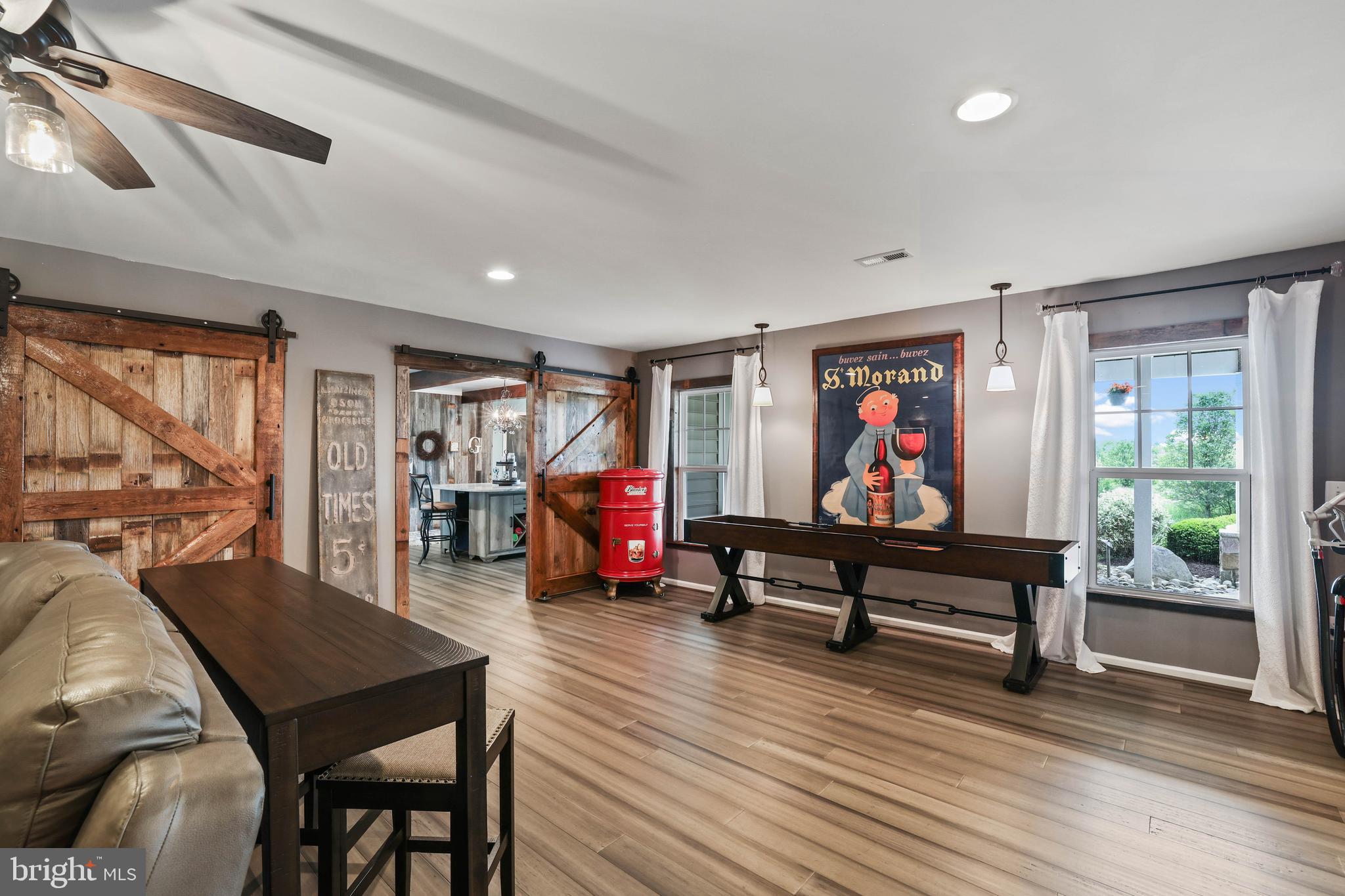 RASPBERRY FALLS - Residential