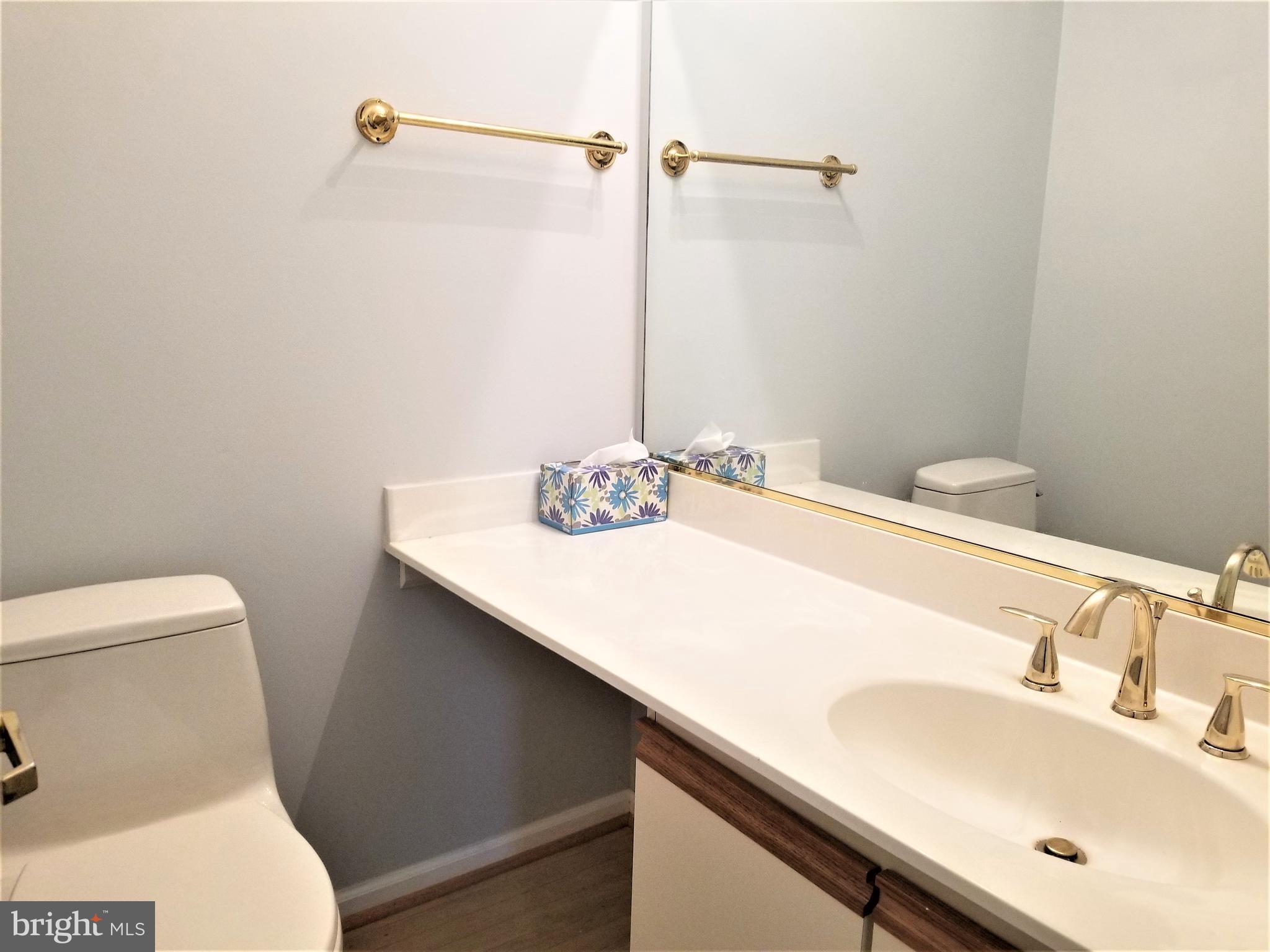 ORCHARD RIDGE - Farm