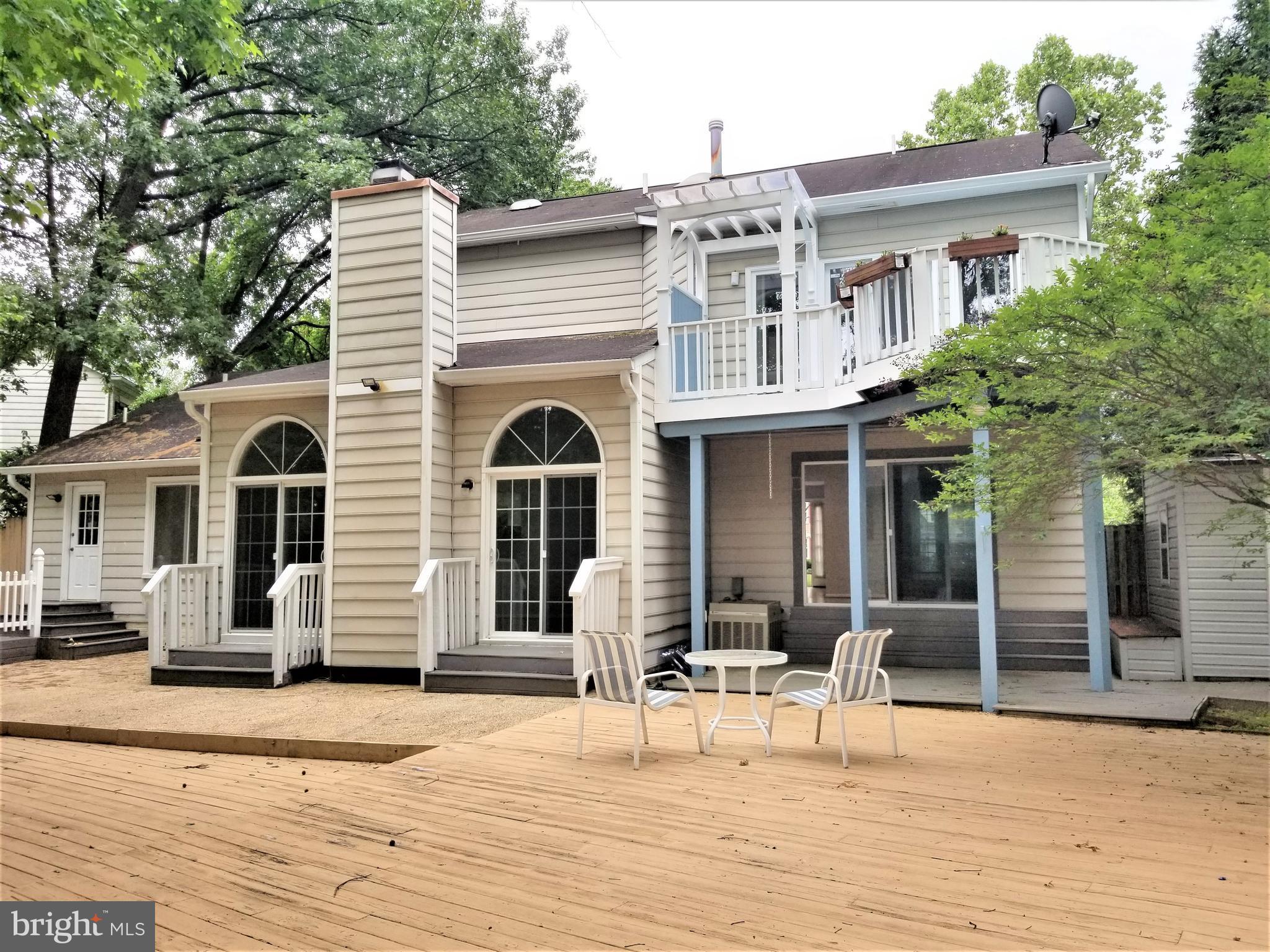 ORCHARD RIDGE - Farm