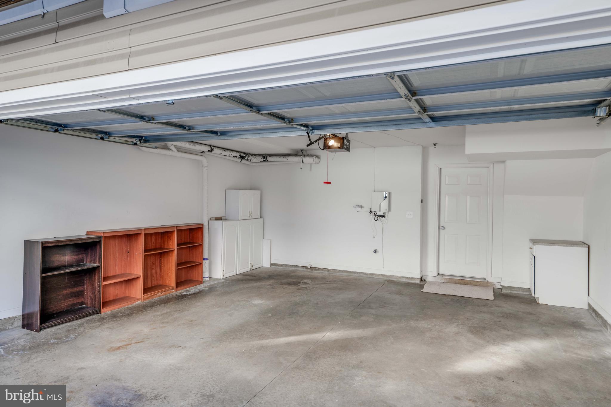 HIGH VIEW AT HUNT VALLEY - Residential Lease