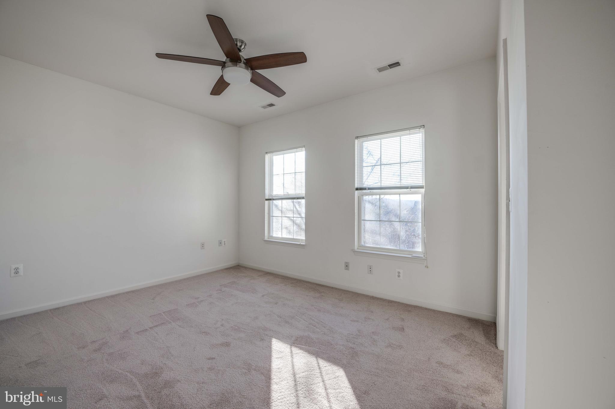 HIGH VIEW AT HUNT VALLEY - Residential Lease