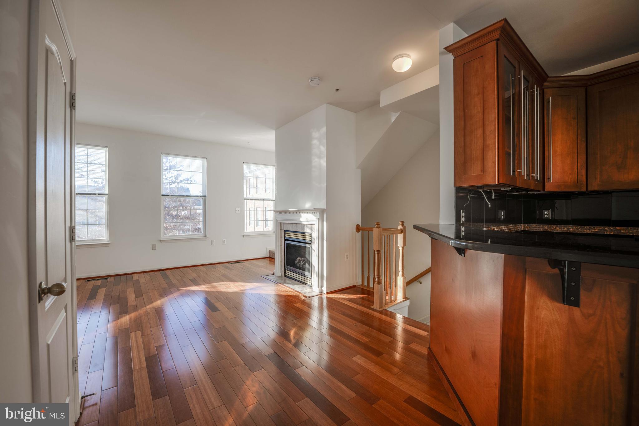 HIGH VIEW AT HUNT VALLEY - Residential Lease