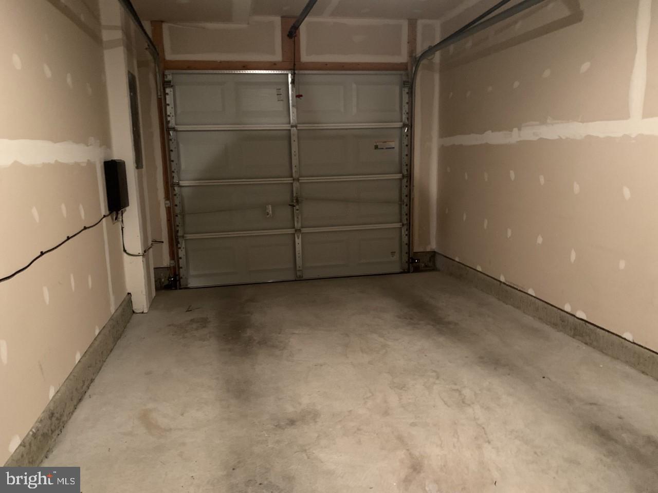 JENNIFER MEADOWS - Residential