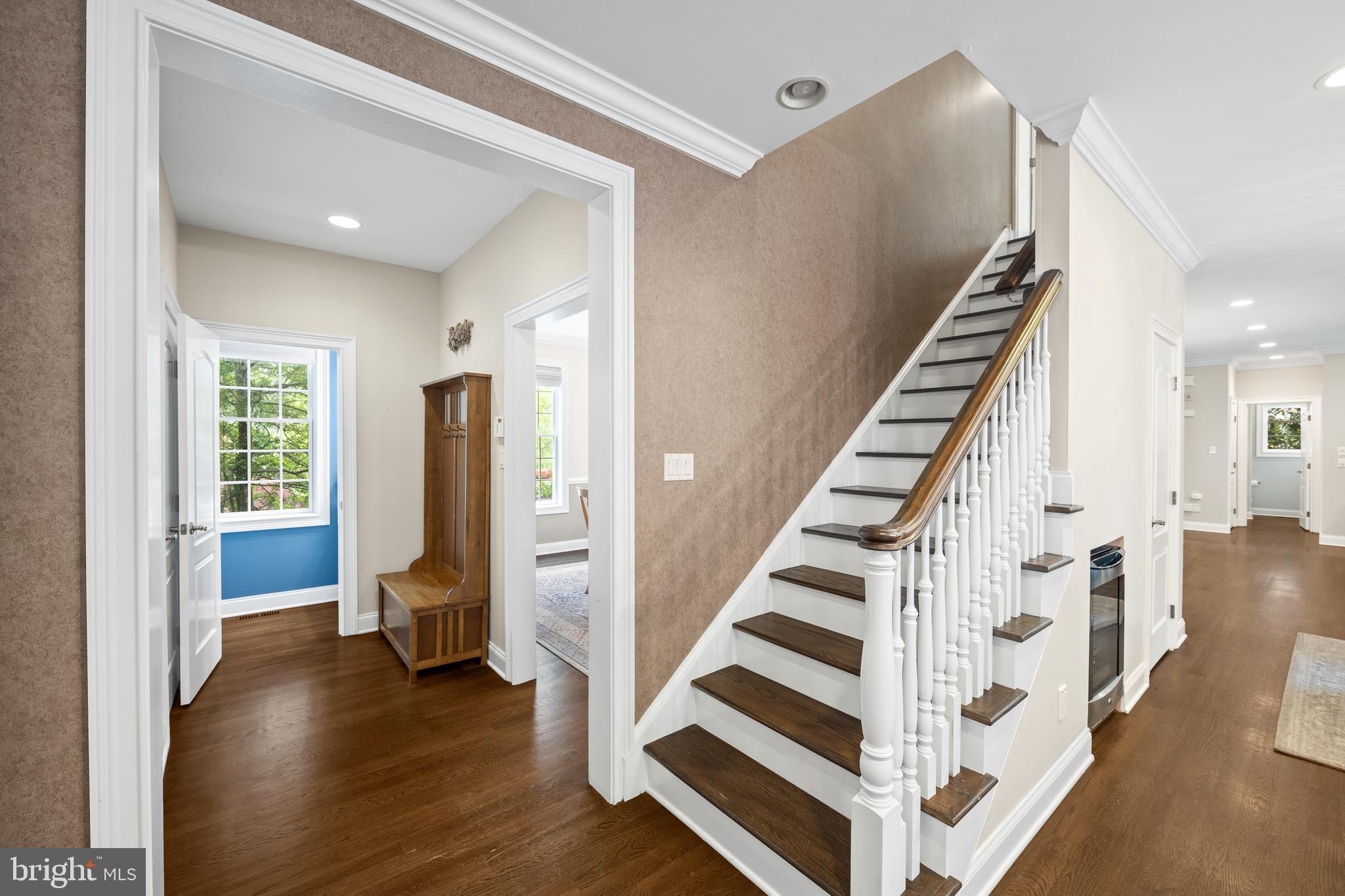 SOUTH WAYNE - Residential