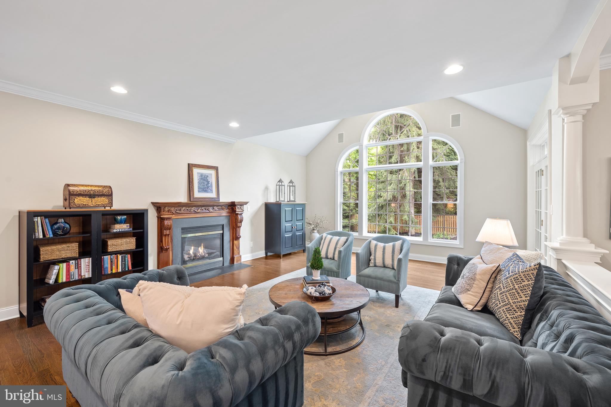 SOUTH WAYNE - Residential