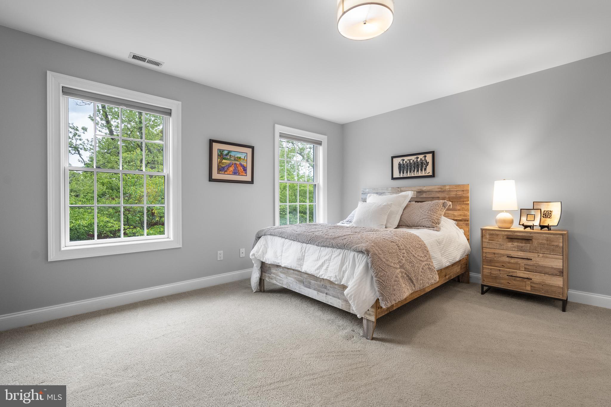 SOUTH WAYNE - Residential