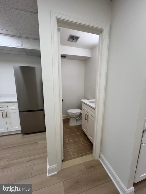 FAIRFAX PROFESSIONAL VILLAGE - Commercial Lease