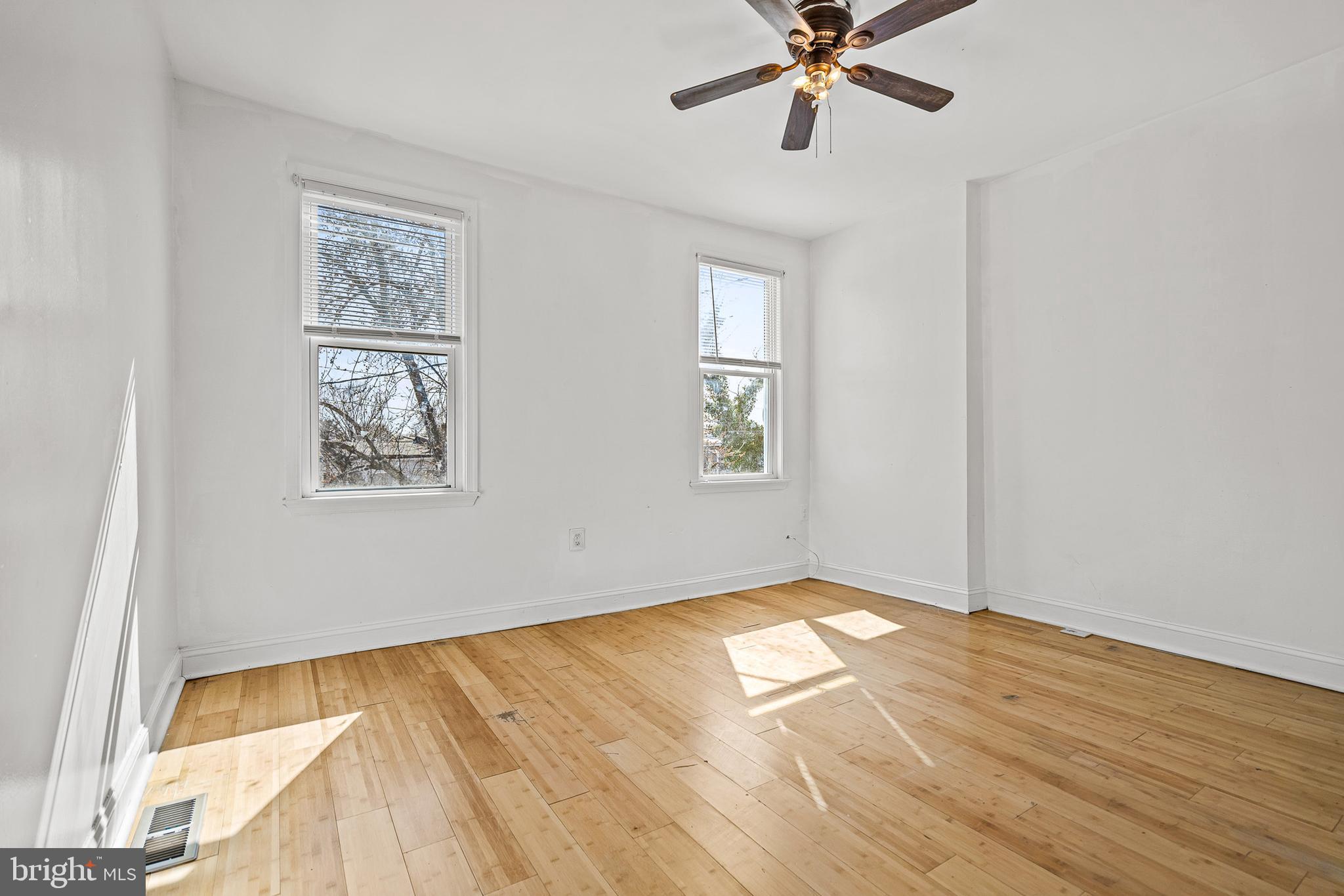 WAVERLY - Residential