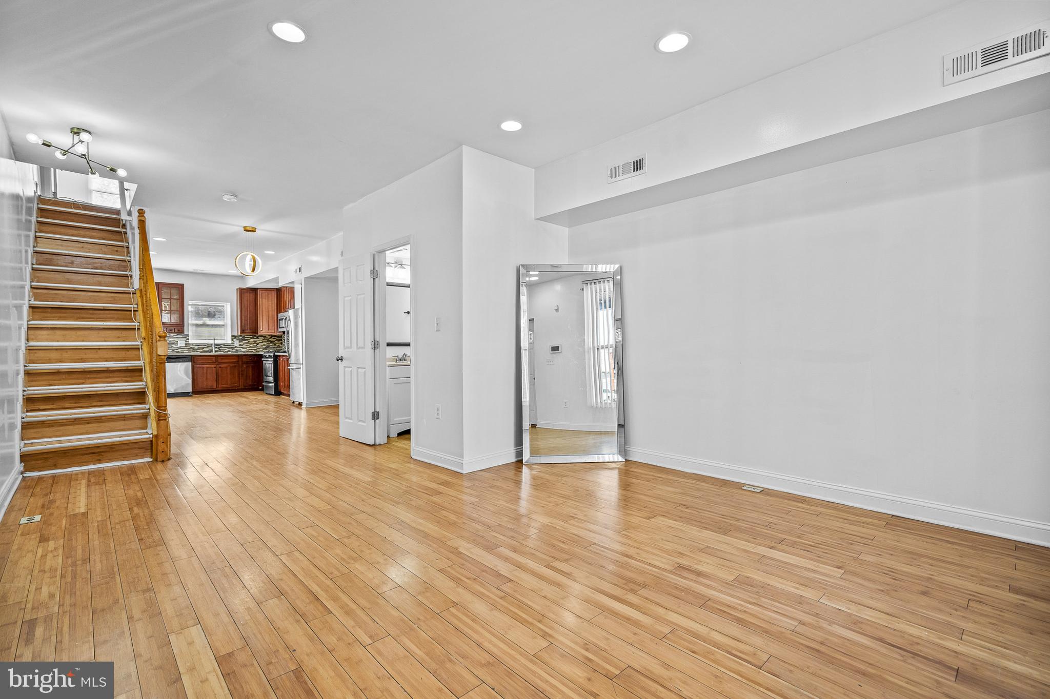 WAVERLY - Residential