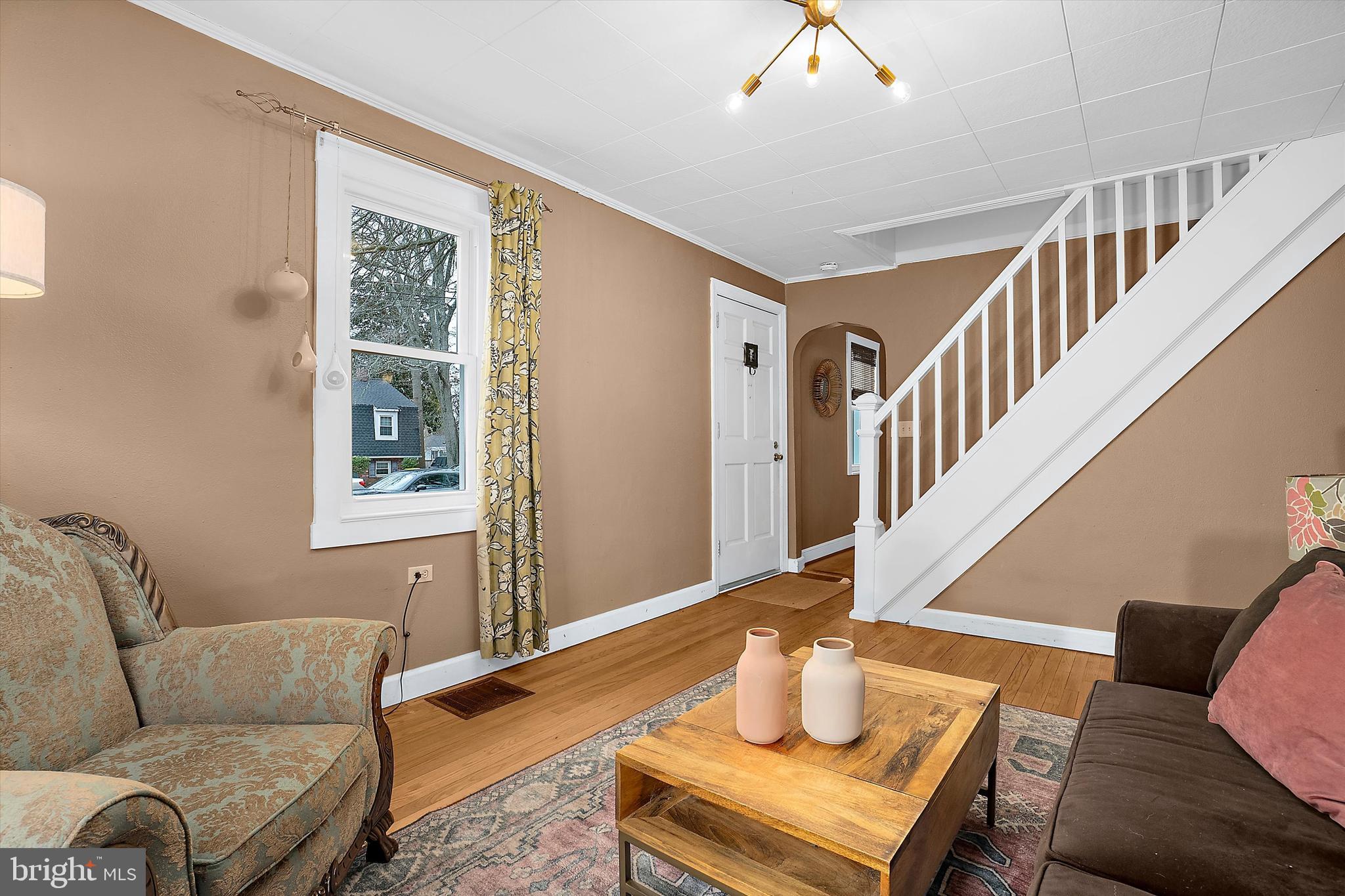 1148 RIVERVIEW DRIVE